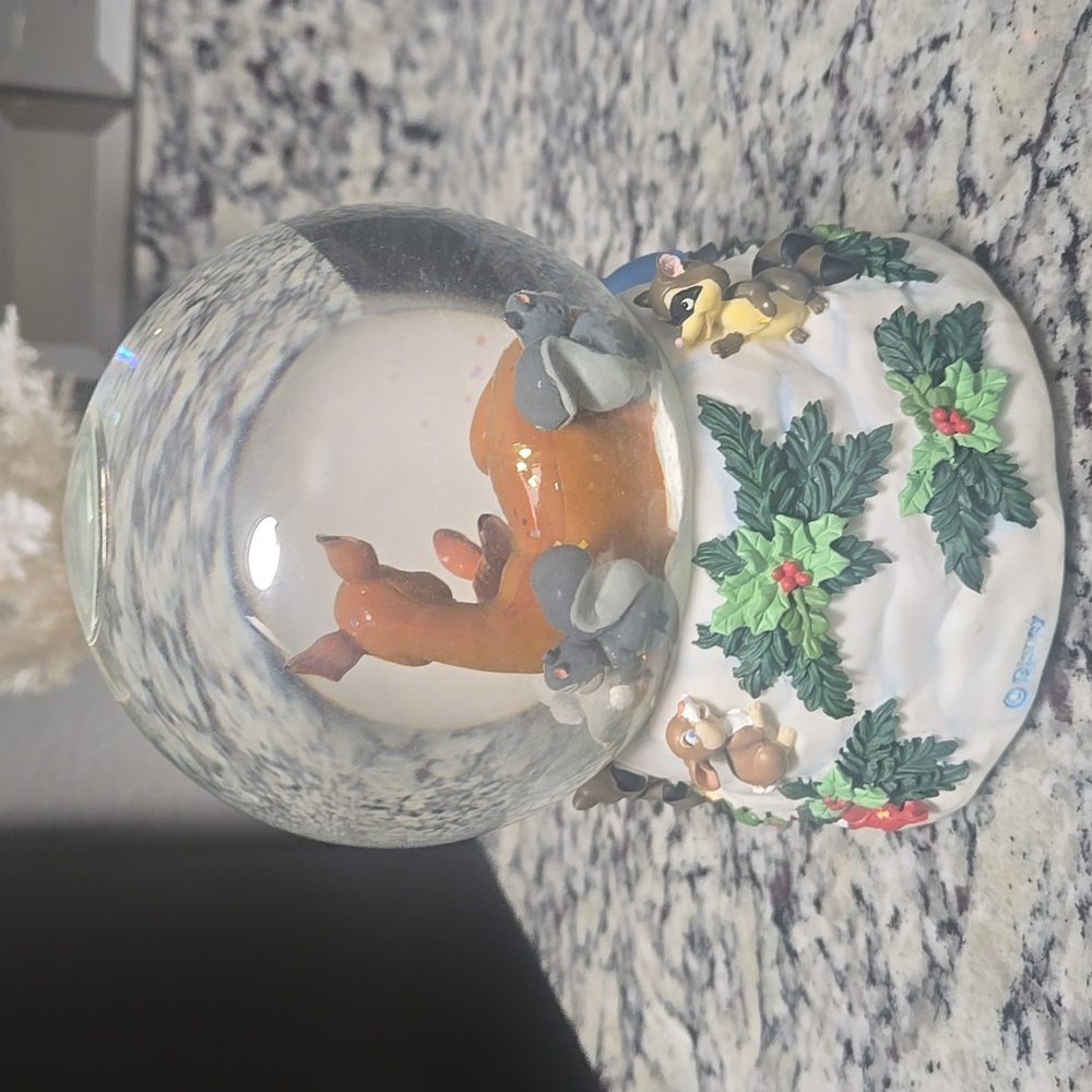 Disney Bambi Snow Globe with Forest Friends - Picture 4 of 8